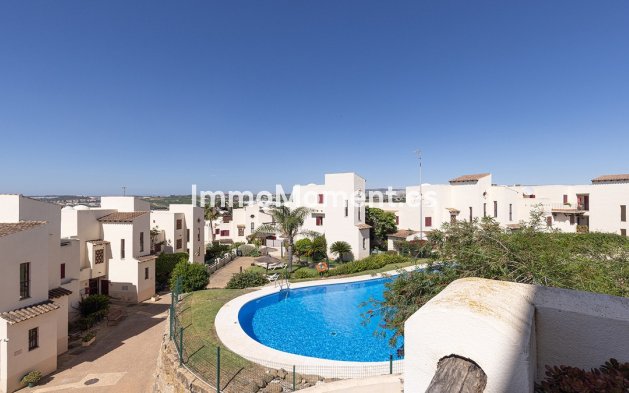 Resale - Apartment - Casares - Casares Centro