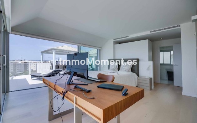 Resale - Apartment - Fuengirola - Fuengirola Centro