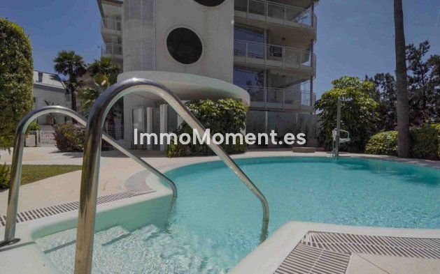 Resale - Apartment - Fuengirola - Fuengirola Centro