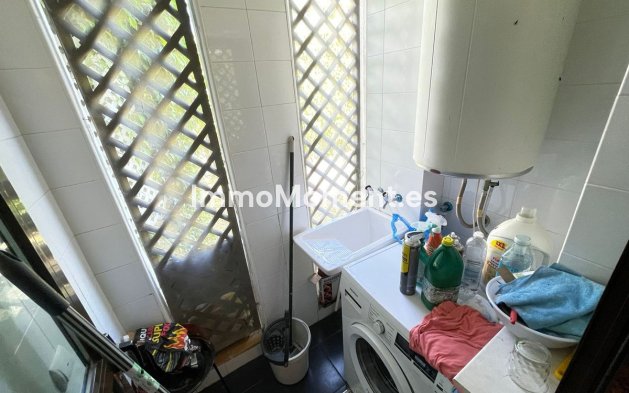 Wiederverkauf - Wohnung - Estepona  - Selwo