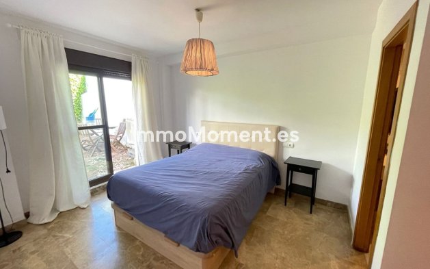 Wiederverkauf - Wohnung - Estepona  - Selwo