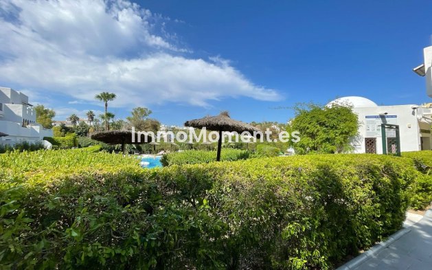 Wiederverkauf - Wohnung - Estepona  - Selwo