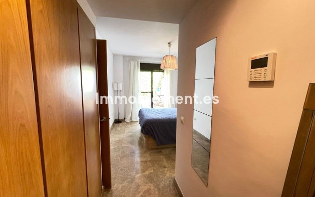 Wiederverkauf - Wohnung - Estepona  - Selwo