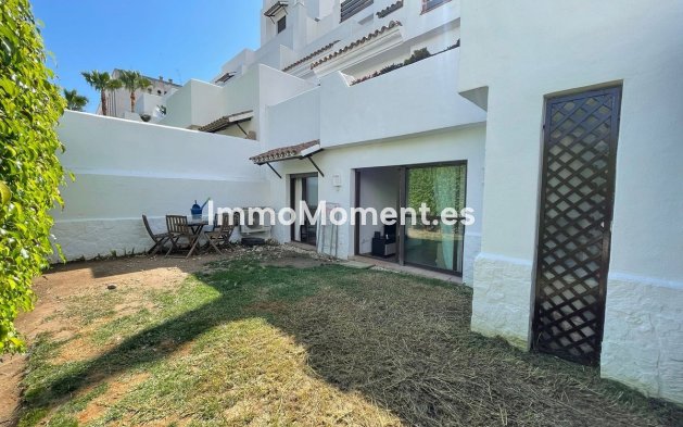 Wiederverkauf - Wohnung - Estepona  - Selwo