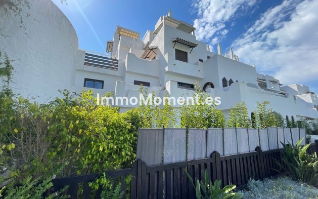 Wiederverkauf - Wohnung - Estepona  - Selwo