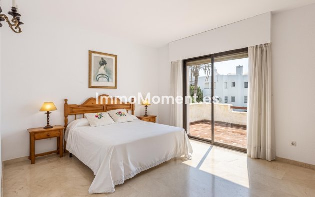 Wiederverkauf - Wohnung - Estepona  - Estepona Centro