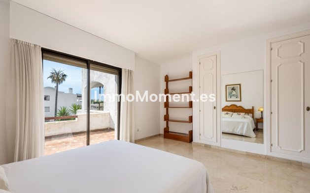 Wiederverkauf - Wohnung - Estepona  - Estepona Centro