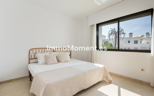 Wiederverkauf - Wohnung - Estepona  - Estepona Centro