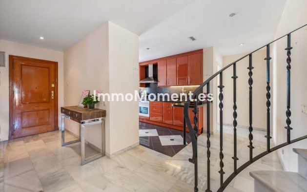 Wiederverkauf - Wohnung - Marbella - Nueva Andalucía