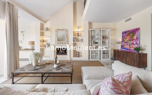 Wiederverkauf - Wohnung - Marbella - Nueva Andalucía