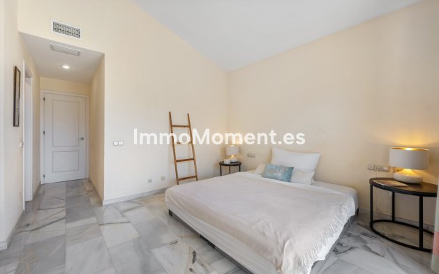 Wiederverkauf - Wohnung - Marbella - Nueva Andalucía