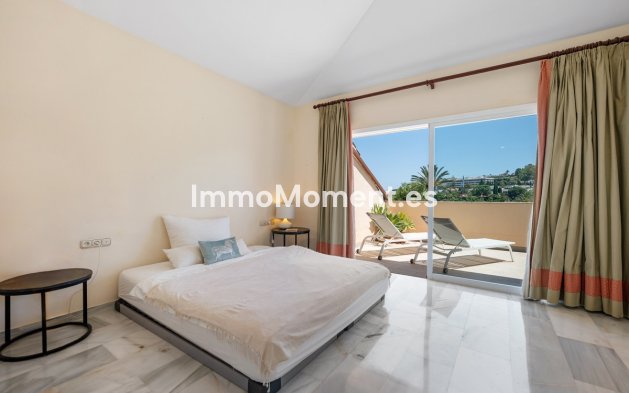Wiederverkauf - Wohnung - Marbella - Nueva Andalucía