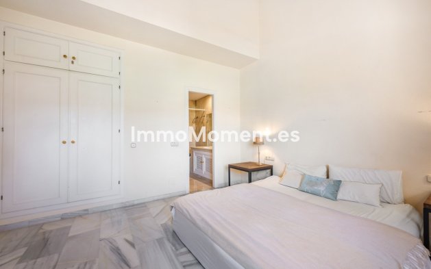 Wiederverkauf - Wohnung - Marbella - Nueva Andalucía
