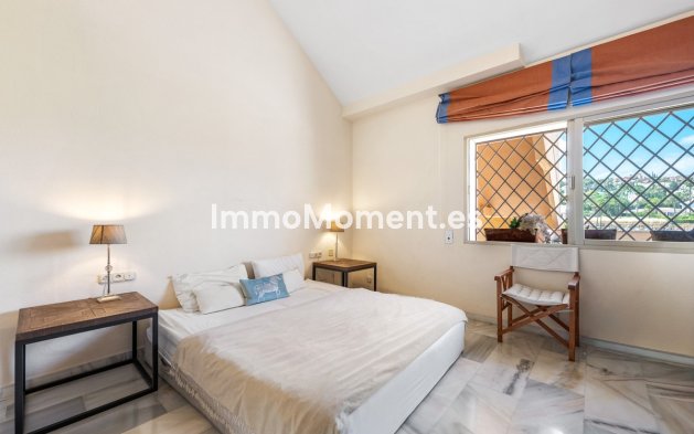 Wiederverkauf - Wohnung - Marbella - Nueva Andalucía