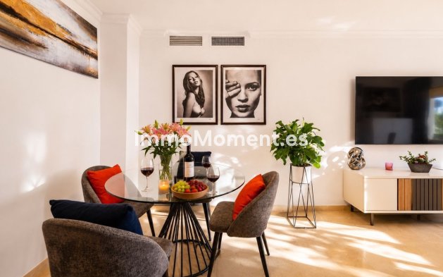 Wiederverkauf - Wohnung - Marbella - Elviria