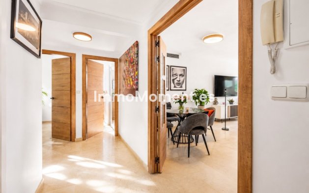 Wiederverkauf - Wohnung - Marbella - Elviria