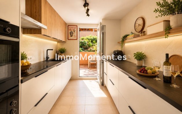 Wiederverkauf - Wohnung - Marbella - Elviria