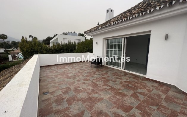 Resale - Detached villa - Marbella - Nueva Andalucía