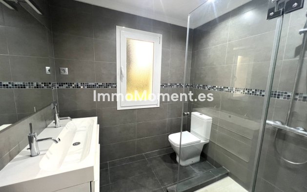 Resale - Detached villa - Marbella - Nueva Andalucía
