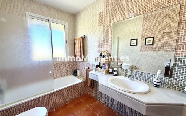 Revente - Maison mitoyenne - Estepona  - Cancelada