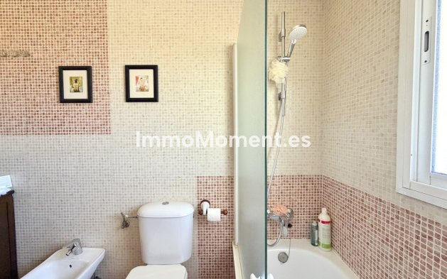 Revente - Maison mitoyenne - Estepona  - Cancelada