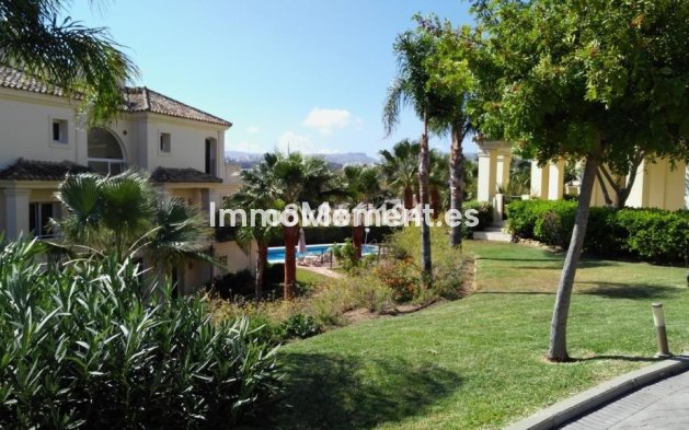 Wiederverkauf - Wohnung - Casares - Casares Centro