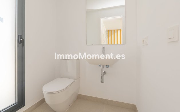 Resale - Detached villa - Estepona - Estepona Centro