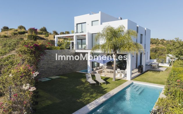 Bestaande woning - Vrijstaande villa - Marbella - Cabopino