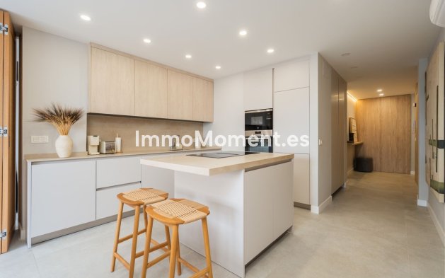 Revente - Appartement - Estepona  - Estepona Centro