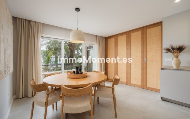 Revente - Appartement - Estepona  - Estepona Centro