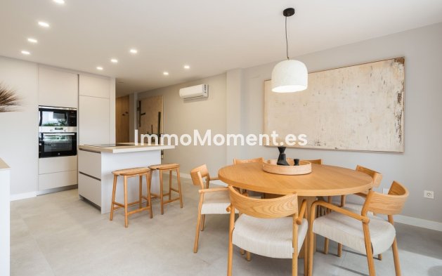 Revente - Appartement - Estepona  - Estepona Centro