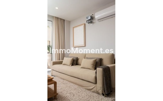 Revente - Appartement - Estepona  - Estepona Centro