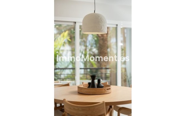 Revente - Appartement - Estepona  - Estepona Centro
