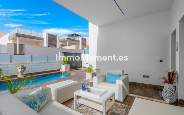 Reventa - Villa independiente - Orihuela - Villamartín