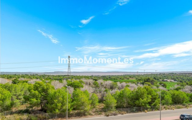 Reventa - Villa independiente - Orihuela - Villamartín