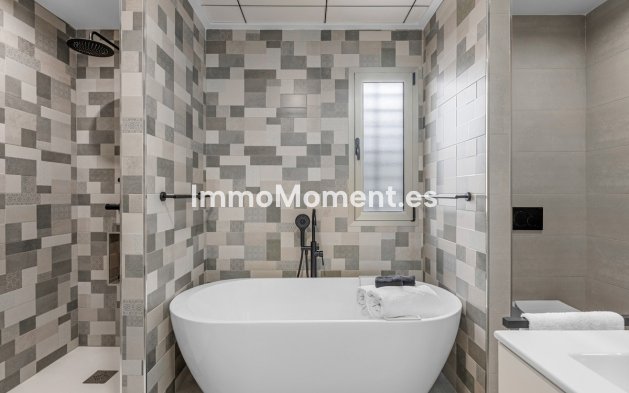 Reventa - Villa independiente - Orihuela - Villamartín