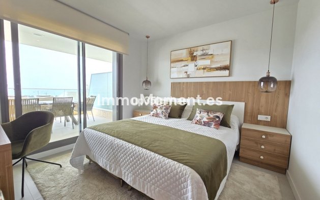 Resale - Apartment - Estepona - Selwo