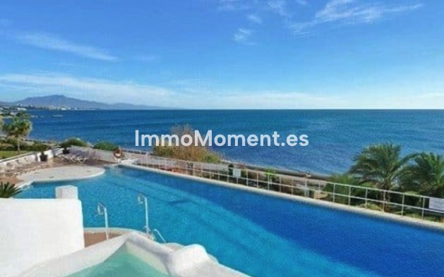 Resale - Apartment - Estepona - Estepona Centro