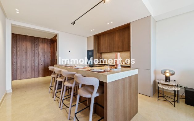 Resale - Apartment - Benahavís - Benahavís Centro