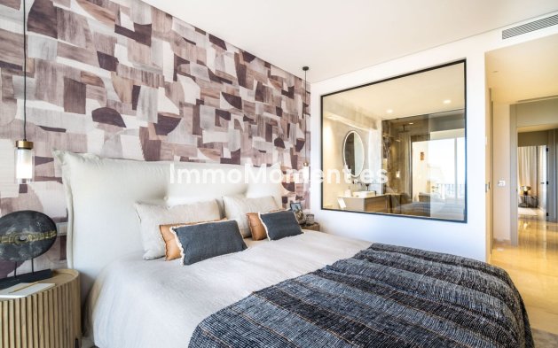 Resale - Apartment - Benahavís - Benahavís Centro