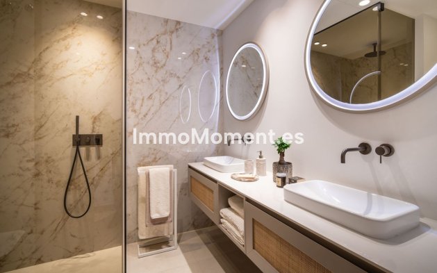 Resale - Apartment - Benahavís - Benahavís Centro