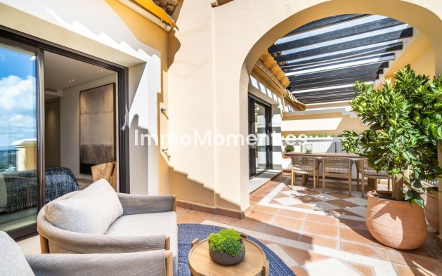 Resale - Apartment - Benahavís - Benahavís Centro