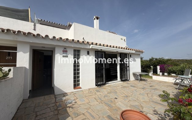 Wiederverkauf - Freistehende Villa - Manilva - La Duquesa