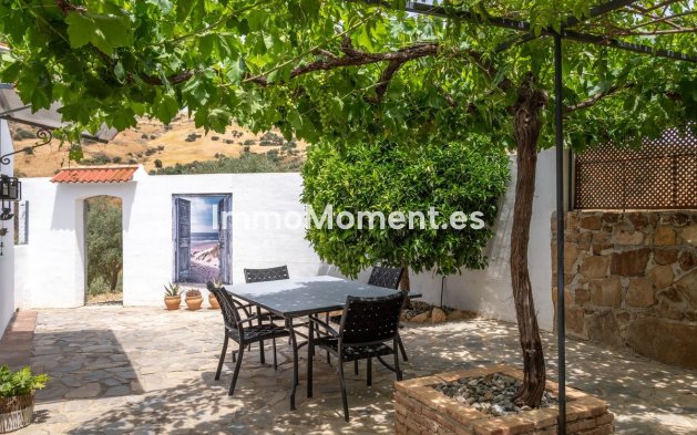 Revente - Maison de campagne - Intérieur                       - Alora