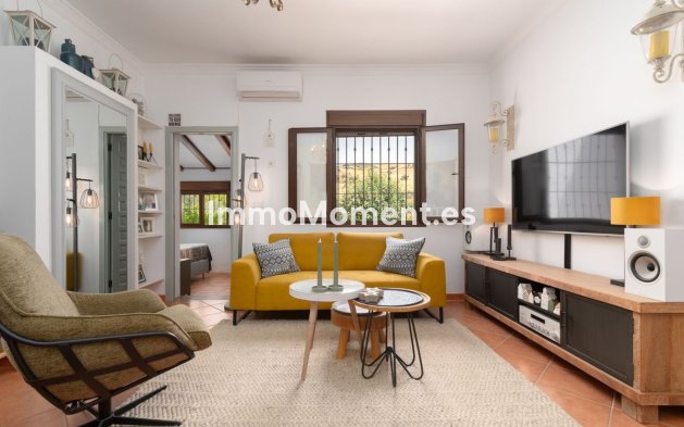 Revente - Maison de campagne - Intérieur                       - Alora
