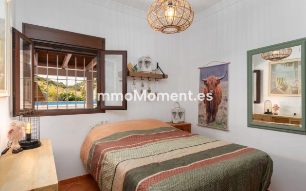 Revente - Maison de campagne - Intérieur                       - Alora