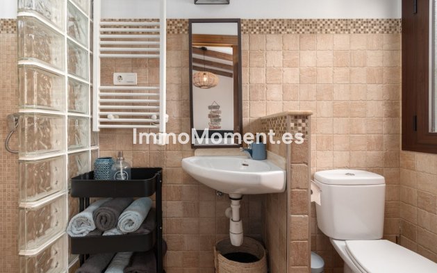 Revente - Maison de campagne - Intérieur                       - Alora