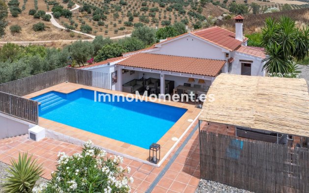 Revente - Maison de campagne - Intérieur                       - Alora