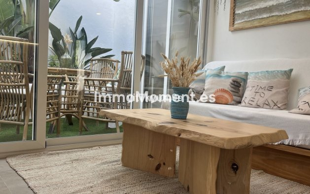 Revente - Appartement - Estepona  - Estepona Centro