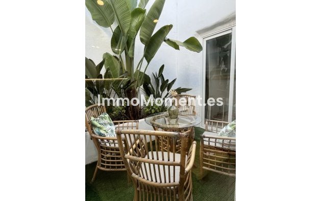 Revente - Appartement - Estepona  - Estepona Centro